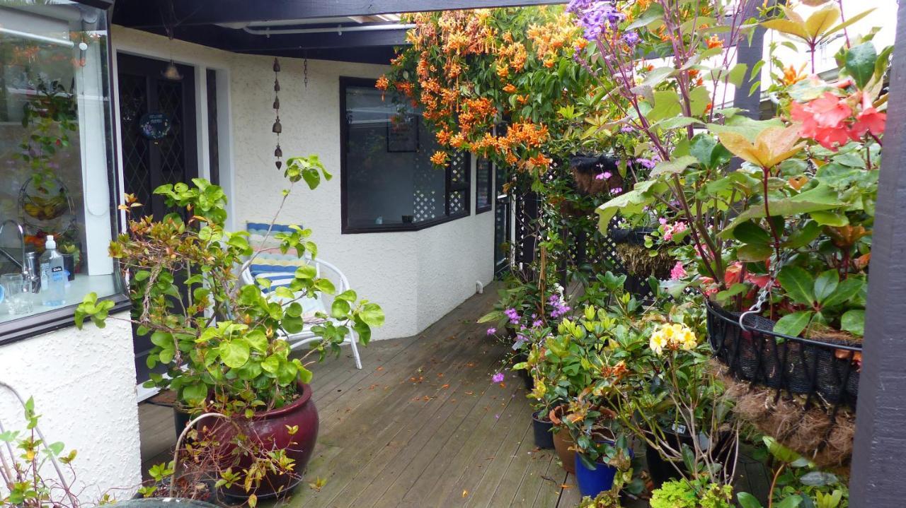Bed & Breakfast Ashcroft Gardens *
